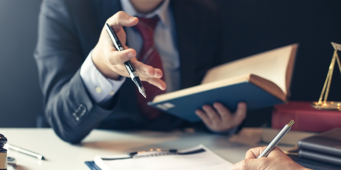 avocat-droit-fiscal-toulon-fond avocat-droit-fiscal-toulon-fond